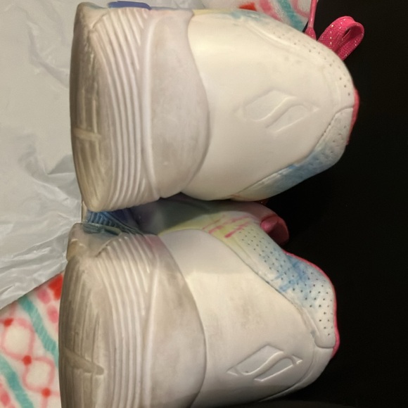 Skechers Rainbow Tie Sneakers size 4 - Picture 7 of 7